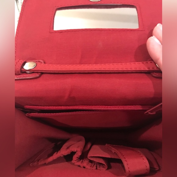 Slim Style Crossbody Purse - Picture 5 of 8